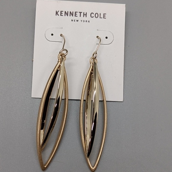Kenneth Cole Jewelry - NWT Kenneth Cole Gold Tone Drop Dangle Earrings
